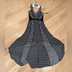 BCBGMAXAZRIA Black Garment